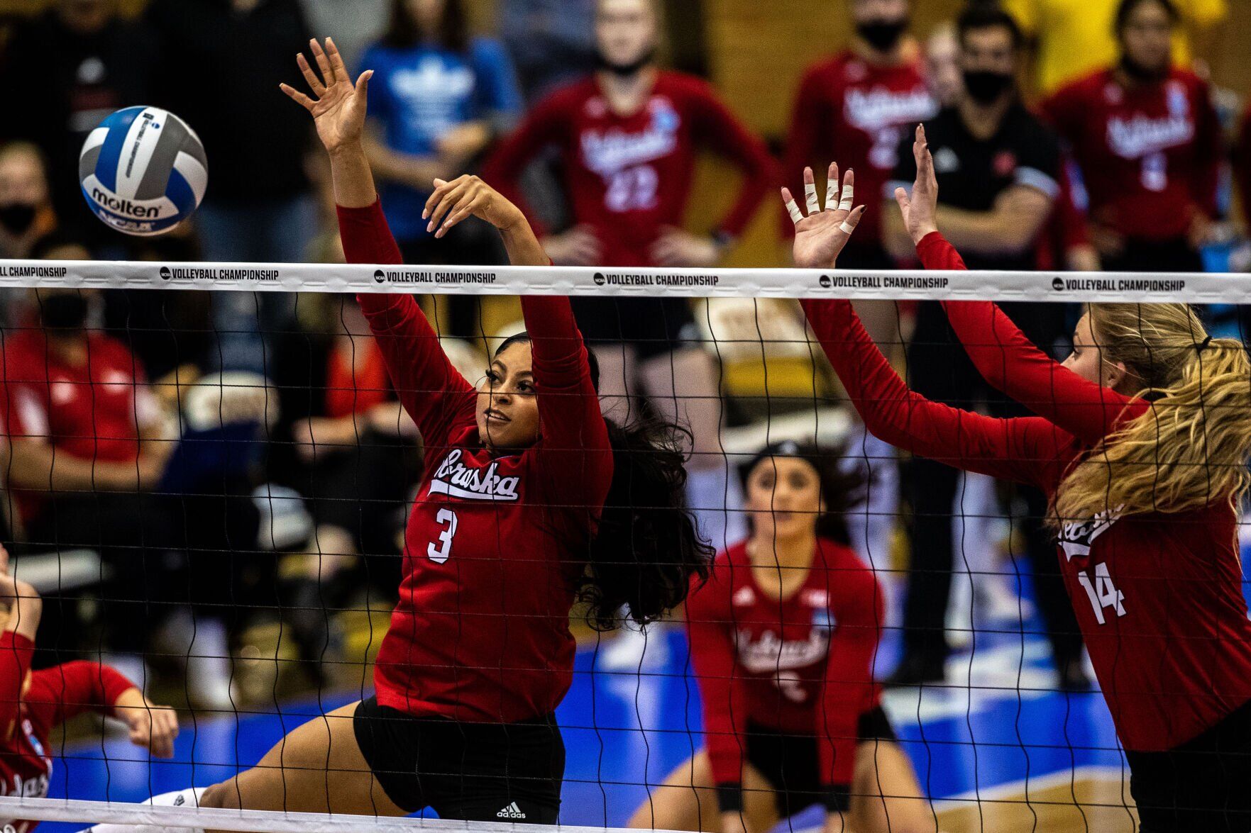 121221-owh-spo-nuvolley-LS05.jpg